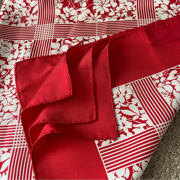 Burberry Square Silk Scarf with Checked Floral Print - Picture 4 of 4